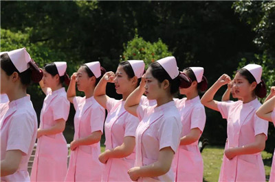 重慶永川民進(jìn)學(xué)校專(zhuān)業(yè)簡(jiǎn)介及禮儀專(zhuān)業(yè)特色